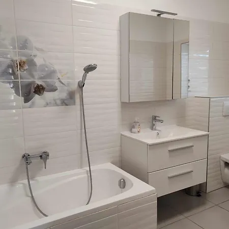 Διαμέρισμα Alex